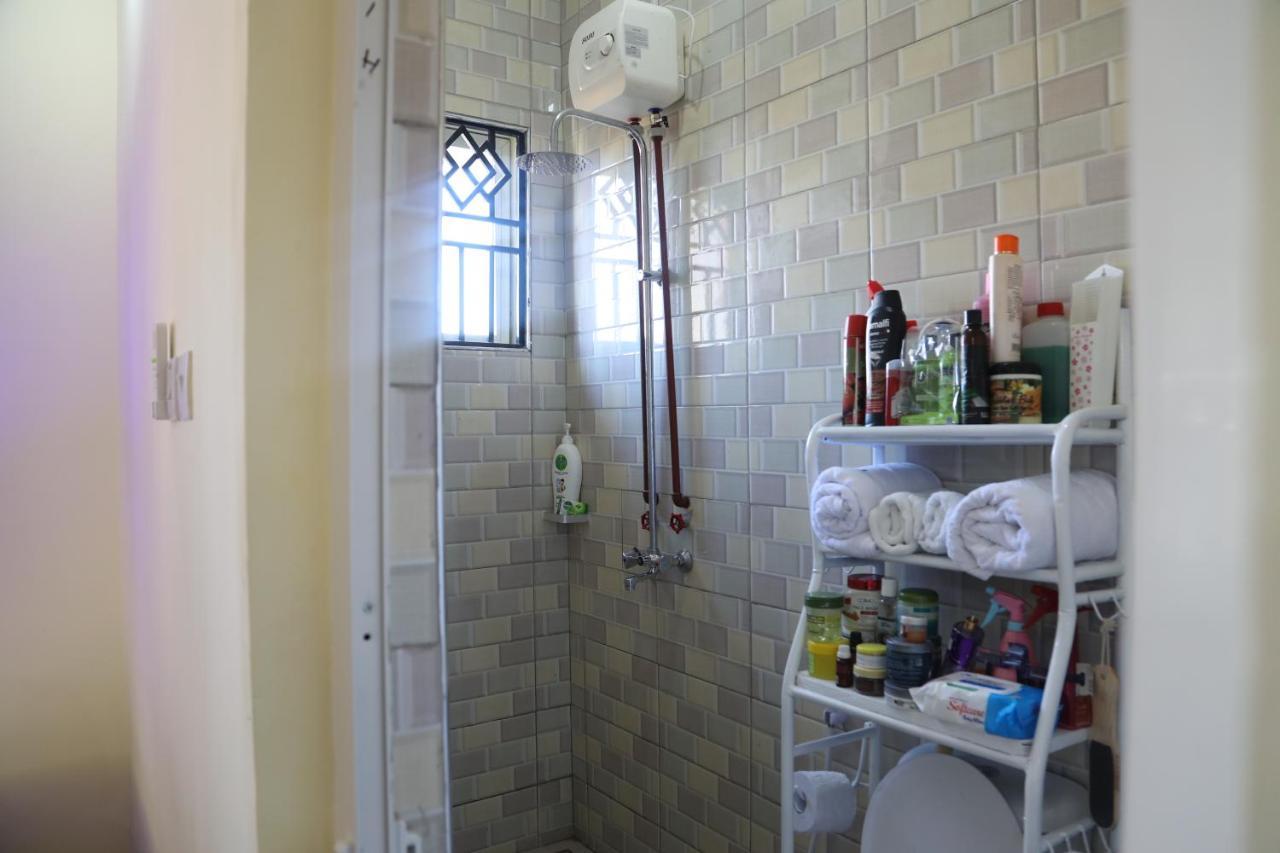 Pearl Lulu Modern Bnb Homestay Dar es Salaam Bagian luar foto