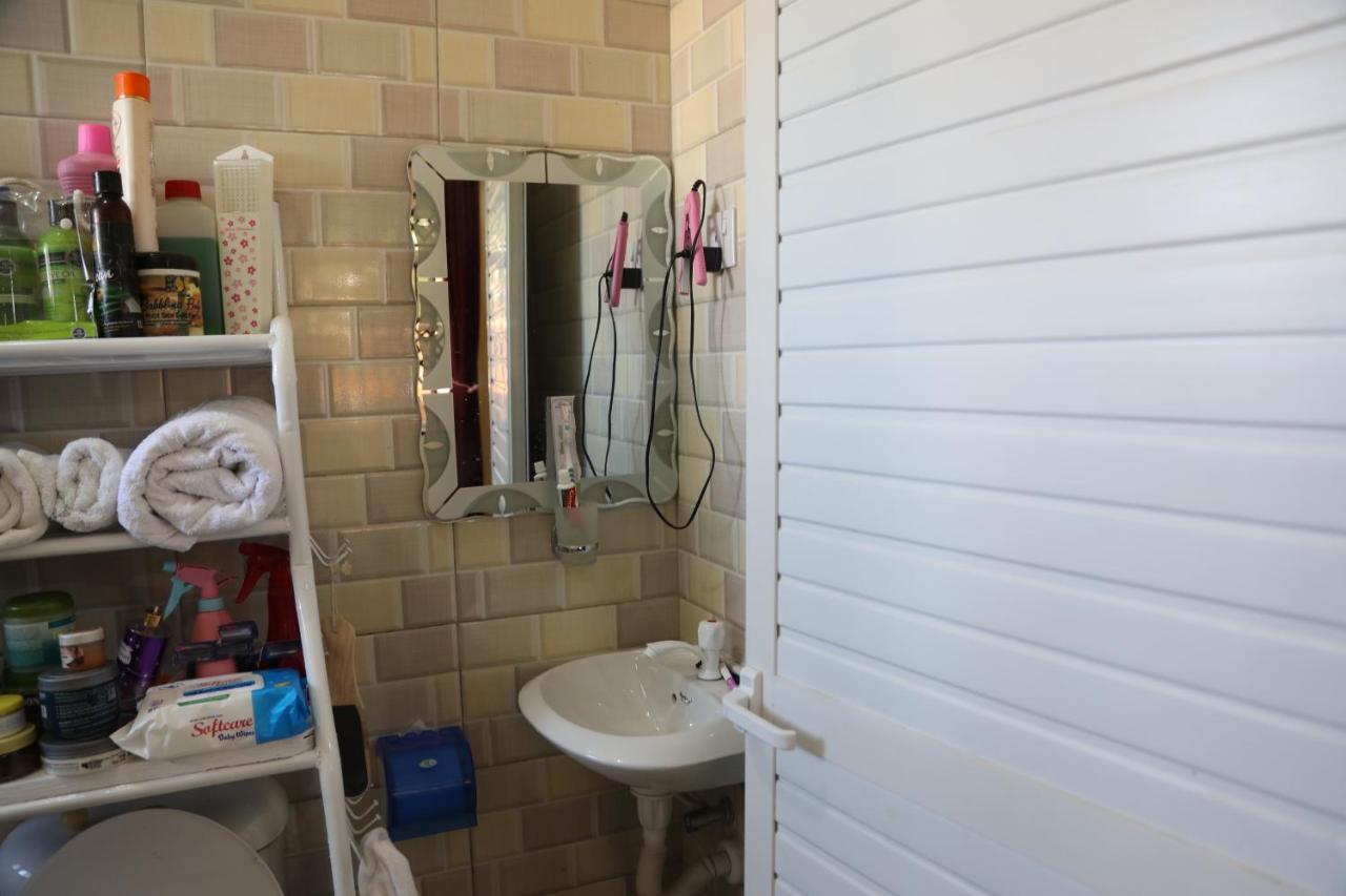 Pearl Lulu Modern Bnb Homestay Dar es Salaam Bagian luar foto