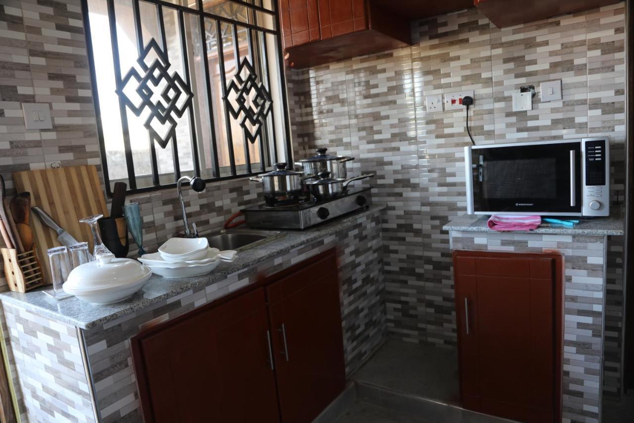 Pearl Lulu Modern Bnb Homestay Dar es Salaam Bagian luar foto