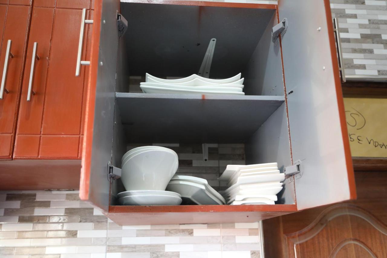 Pearl Lulu Modern Bnb Homestay Dar es Salaam Bagian luar foto