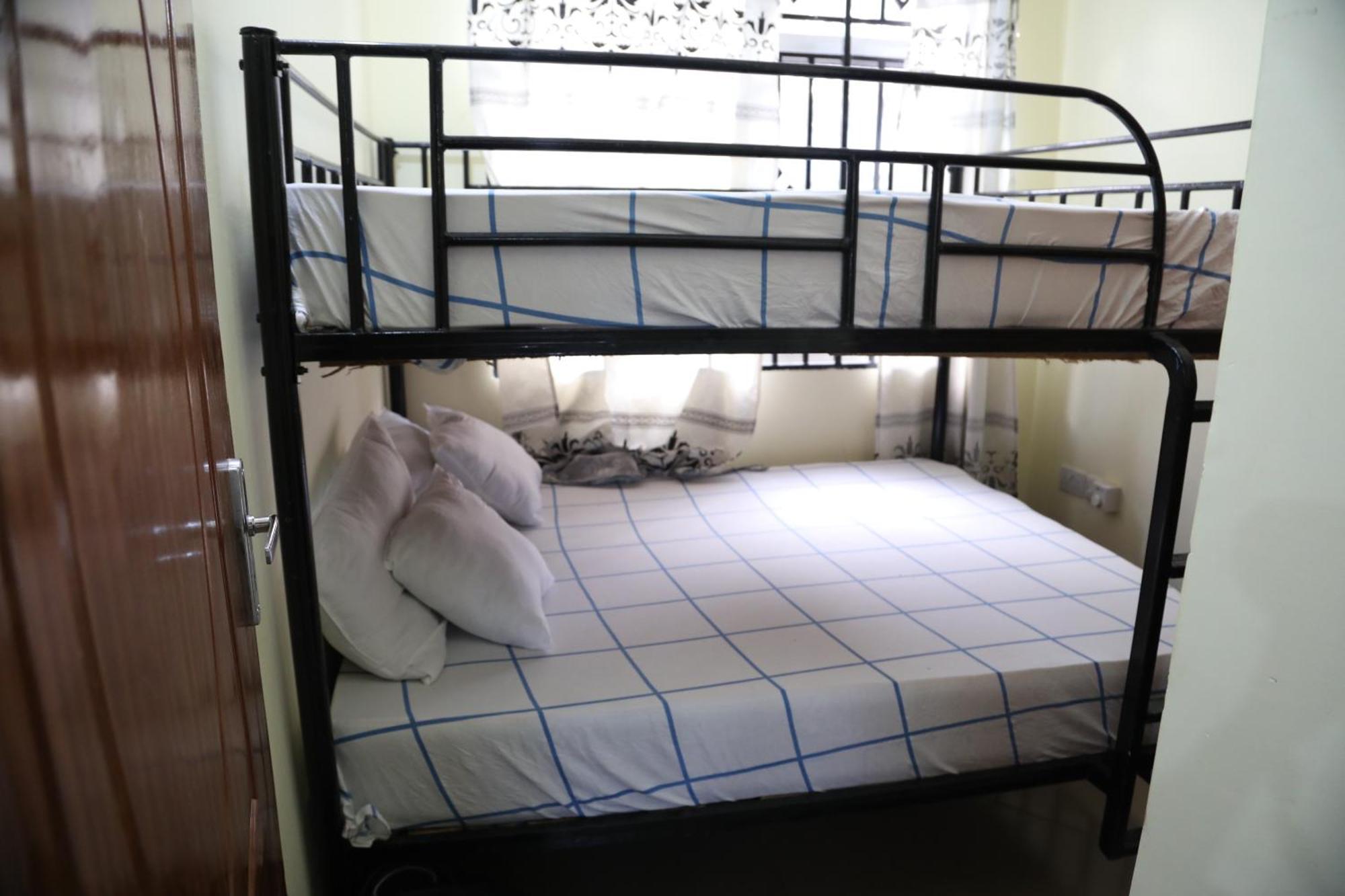 Pearl Lulu Modern Bnb Homestay Dar es Salaam Ruang foto
